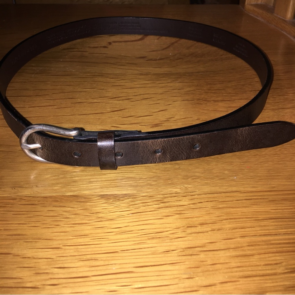 Liz Claiborne bonded leather belt for women size M